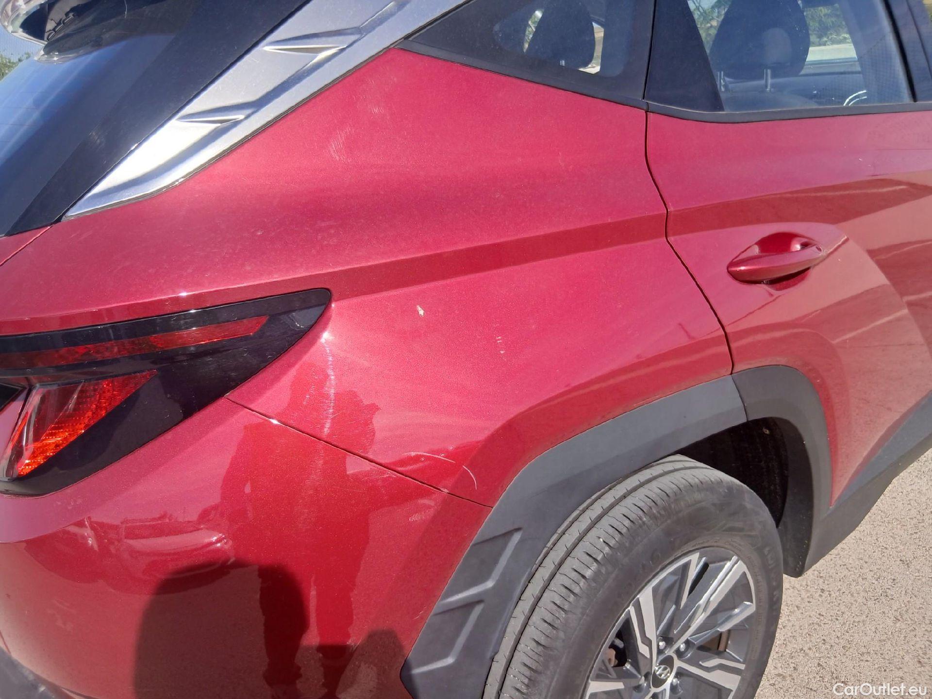  Hyundai  Tucson HYUNDAI  / 2020 / 5P / todoterreno 1.6 TGDI 169kW HEV Maxx Auto S/Cable Re. #16