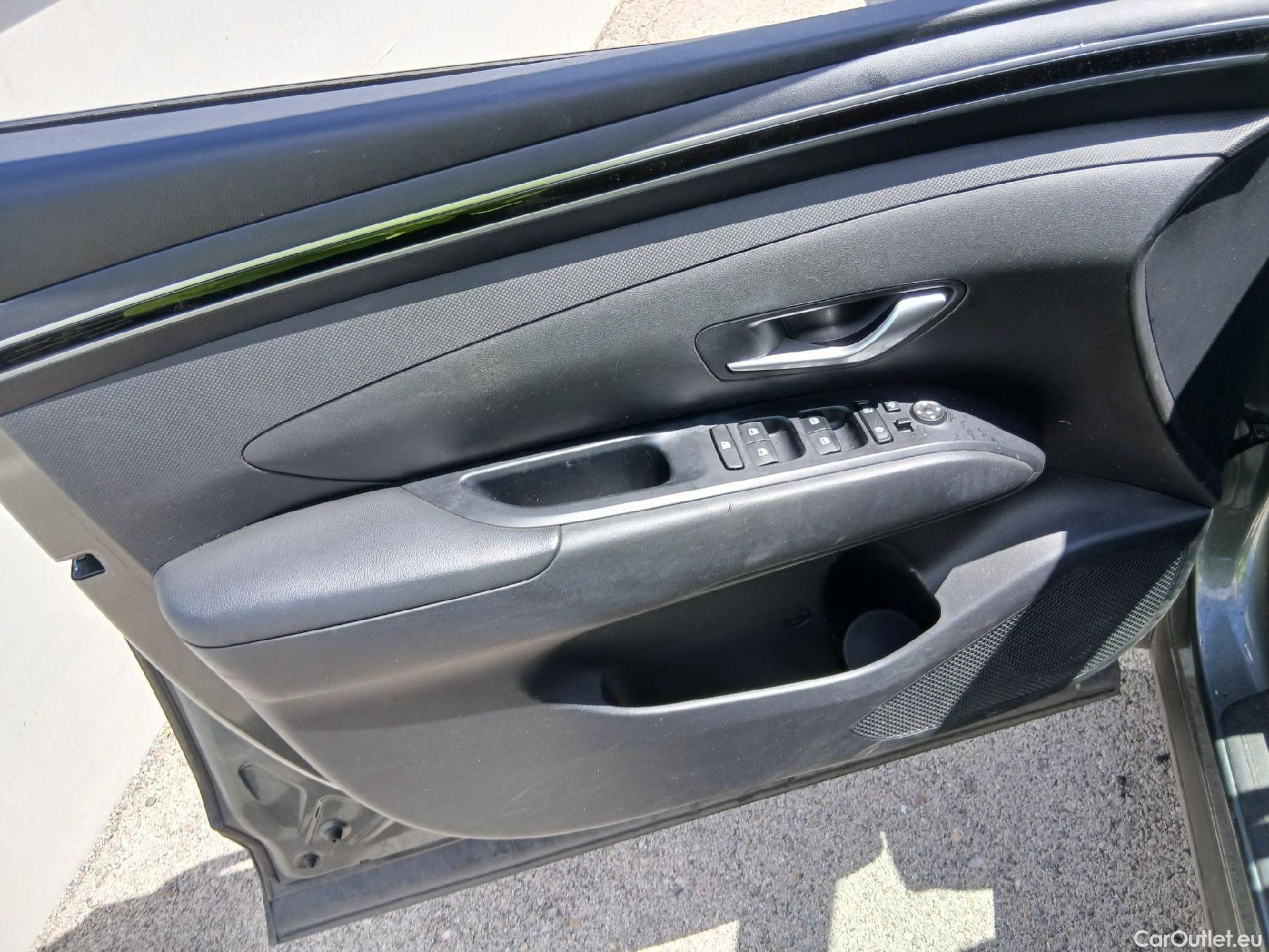  Hyundai  Tucson HYUNDAI  / 2020 / 5P / todoterreno 1.6 TGDI 110kW (150CV) Maxx #15