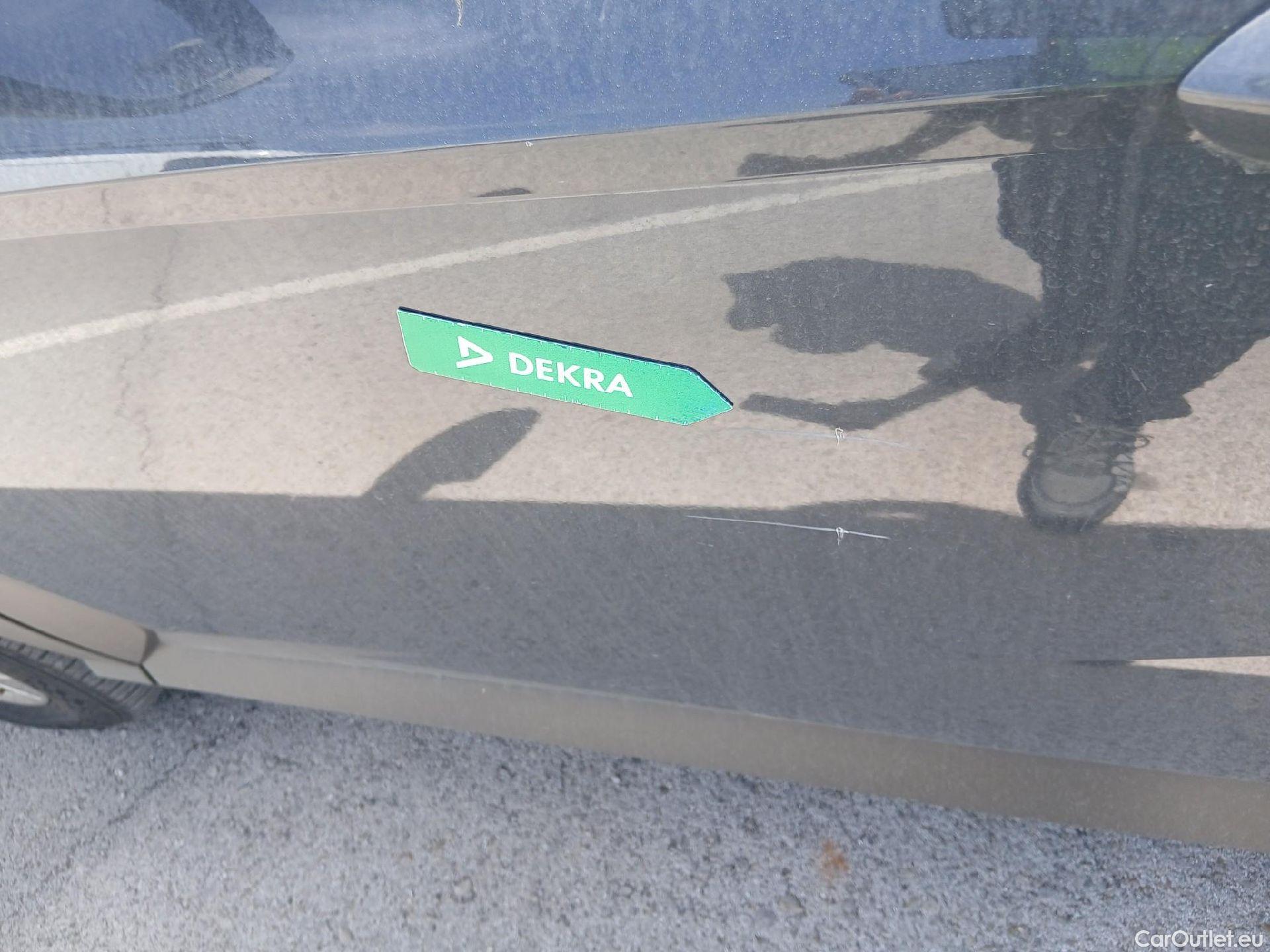  Hyundai  Konna HYUNDAI Kona / 2023 / 5P / todoterreno 1.6 GDI HEV Maxx DCT #17