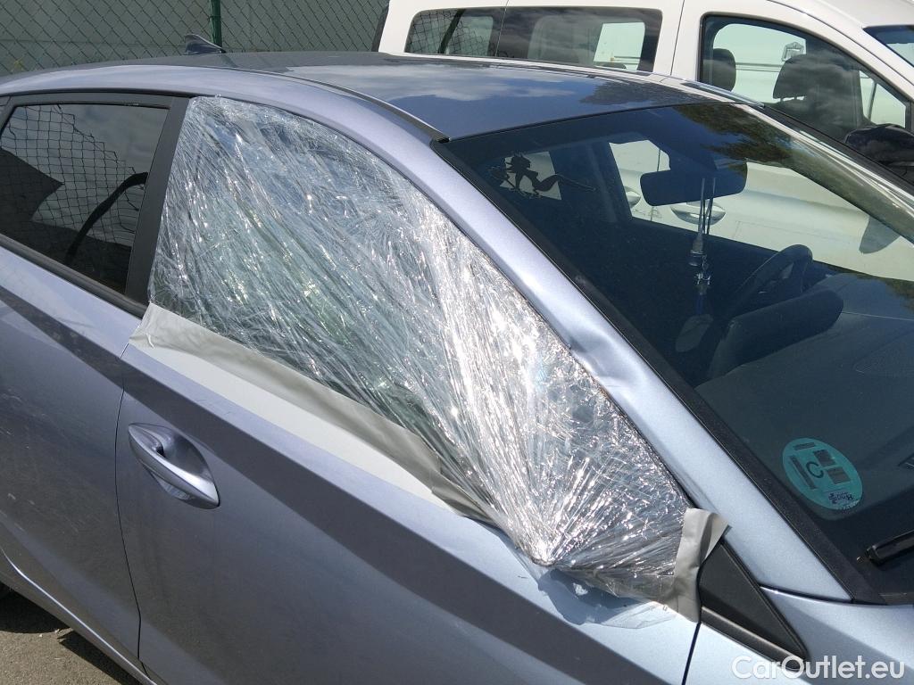 Hyundai  i20 HYUNDAI  1.0 TGDI Klass 100 CV ##SIN LLAVES## ACCIDENTADO## #7