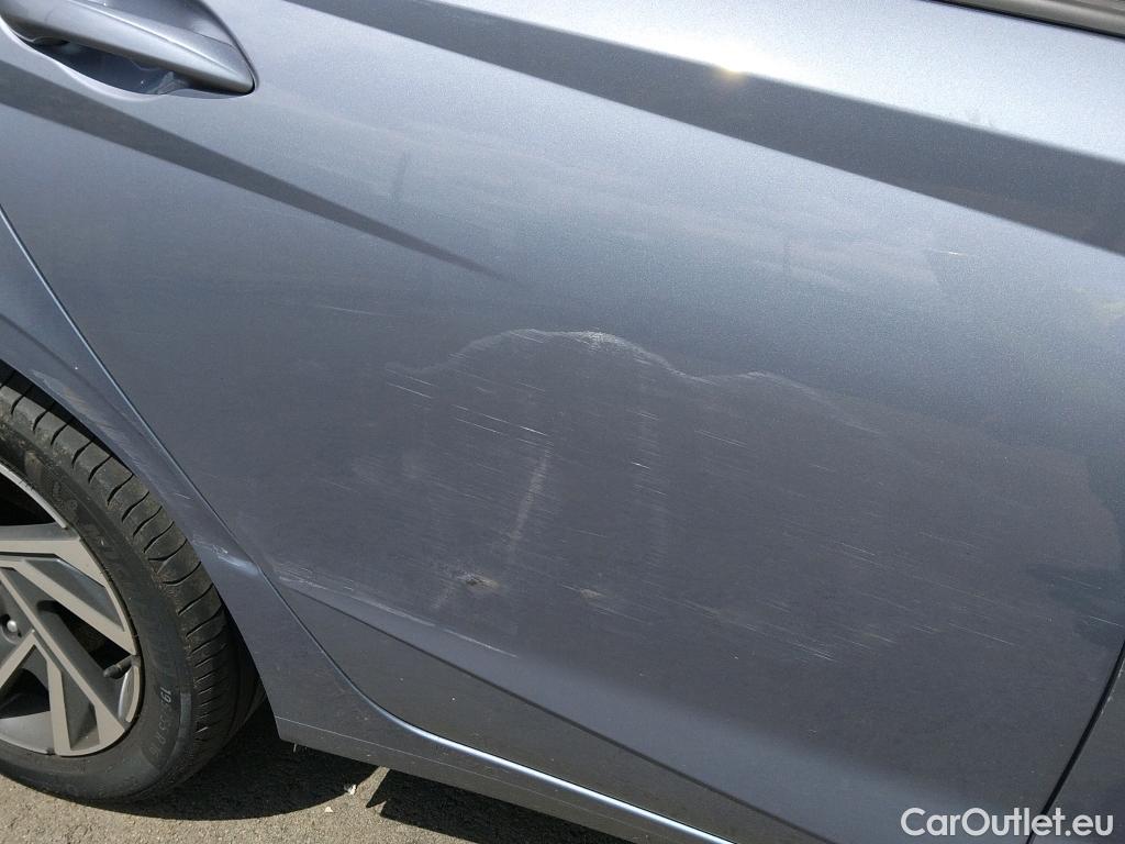  Hyundai  i20 HYUNDAI  1.0 TGDI Klass 100 CV ##SIN LLAVES## ACCIDENTADO## #12