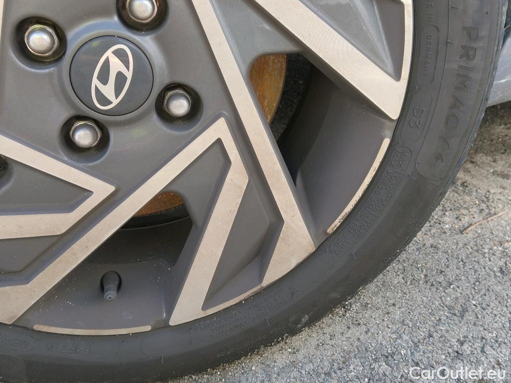  Hyundai  i20 HYUNDAI  1.0 TGDI Klass 100 CV ##SIN LLAVES## ACCIDENTADO## #22