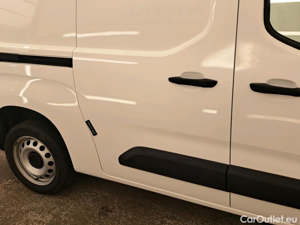  Citroen  Berlingo  Fourgon Club XL 950 1.2 PureTech 110CV BVM6 E6d #5