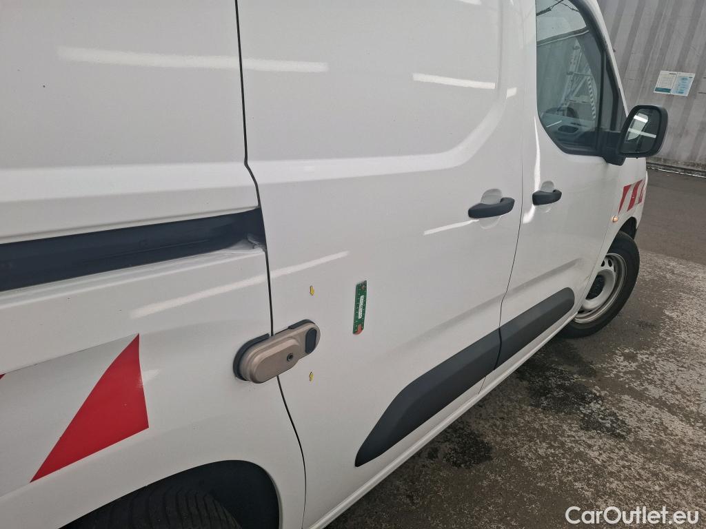  Citroen  Berlingo  Fourgon Worker M 1000 1.2 PureTech 130CV BVA8 E6d #3