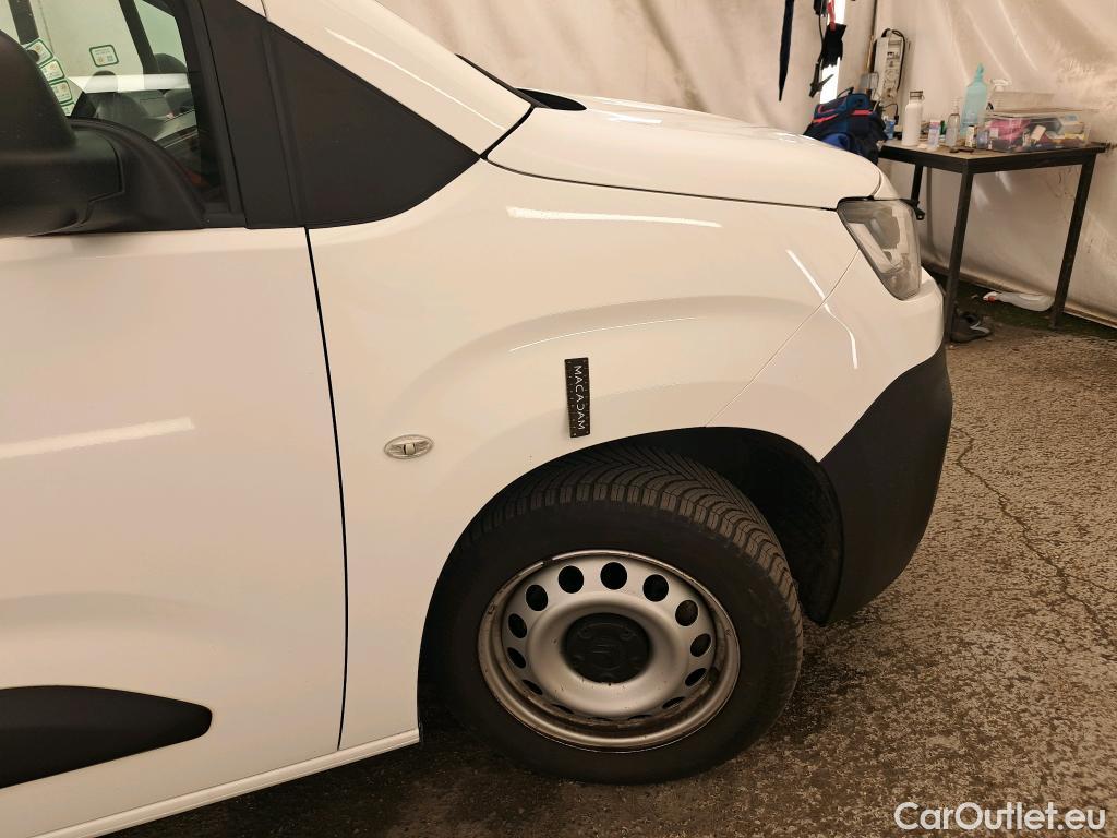  Citroen  Berlingo  Fourgon Club XL 950 1.2 PureTech 110CV BVM6 E6d #9