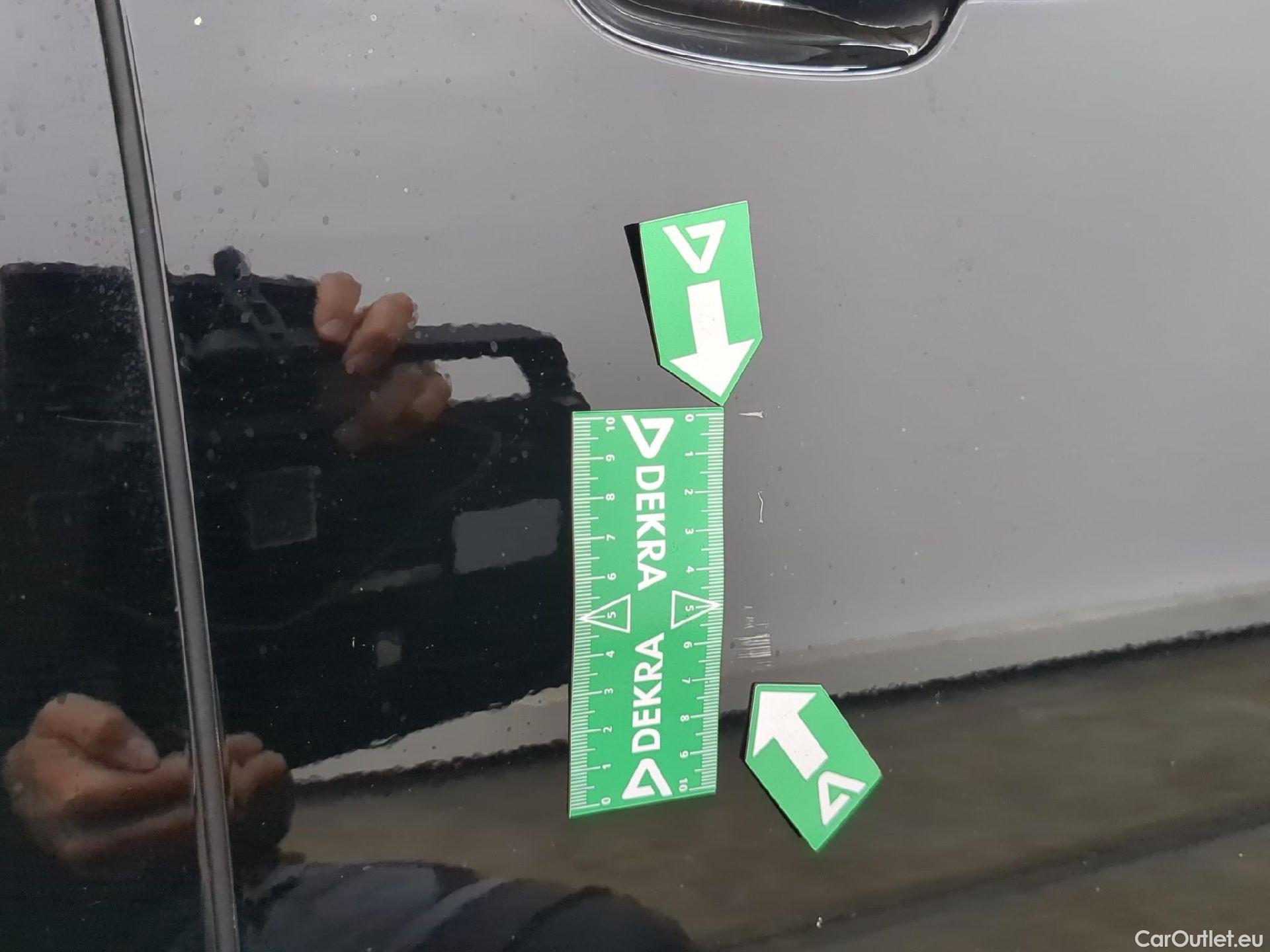  Citroen  C5 Aircross CITROEN  / 2018 / 5P / SUV PureTech 130 S&S BVM6 Business #18