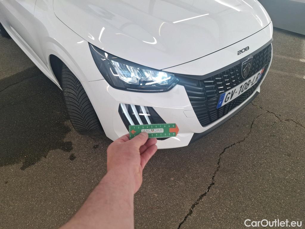  Peugeot  208 PEUGEOT  / 2023 / 5P / Berline PureTech 100 S&S Active #1