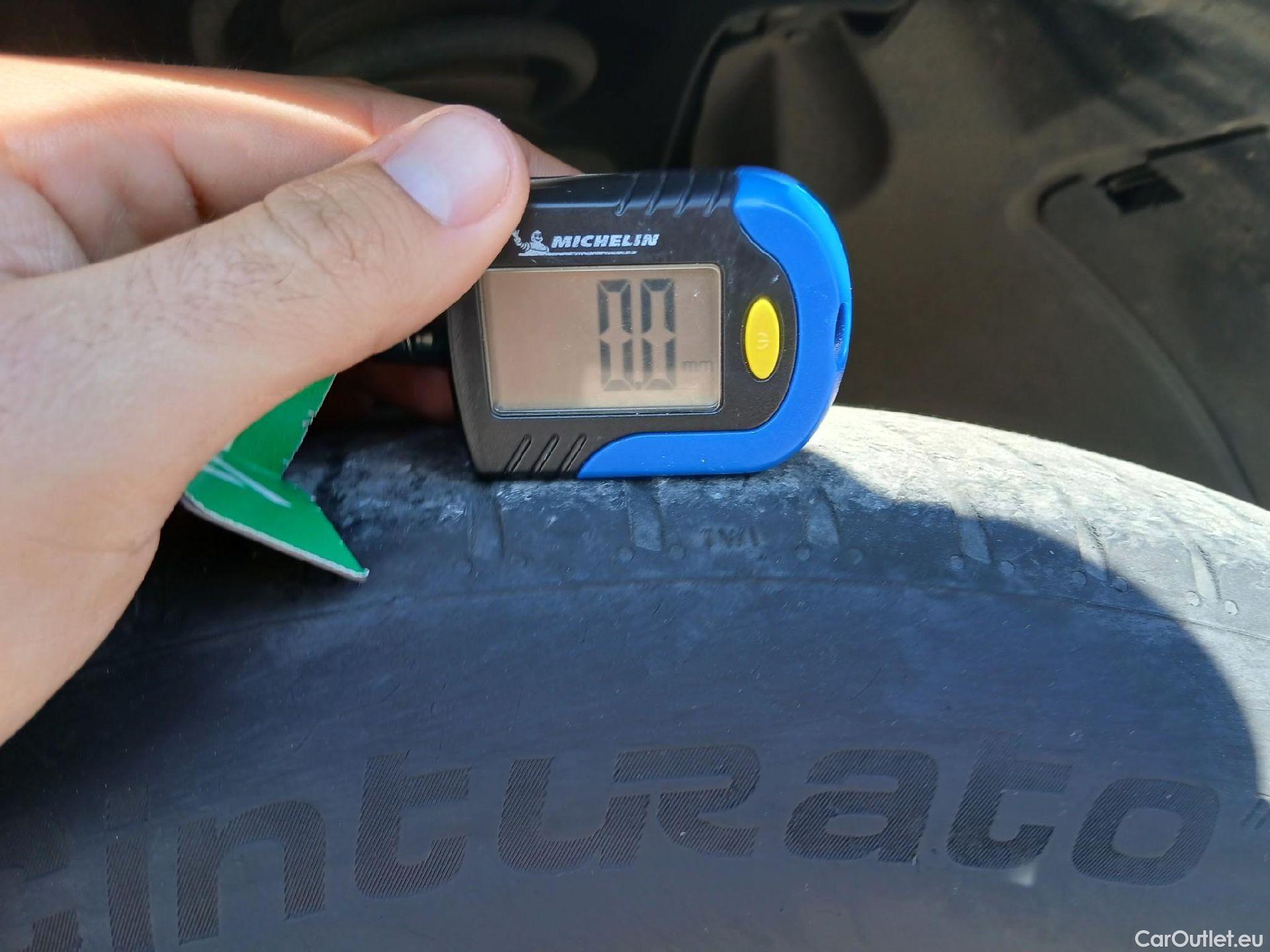  Bmw  X3 BMW  / 2017 / 5P / todoterreno xDrive20d (AC2) #36