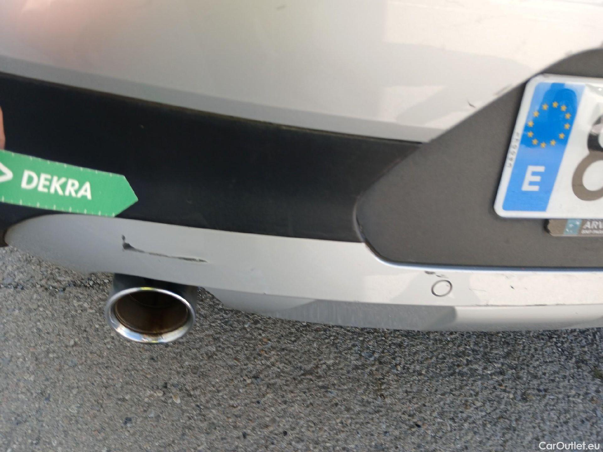  Bmw  X2 BMW  / 2017 / 5P / todoterreno sDrive18d #34