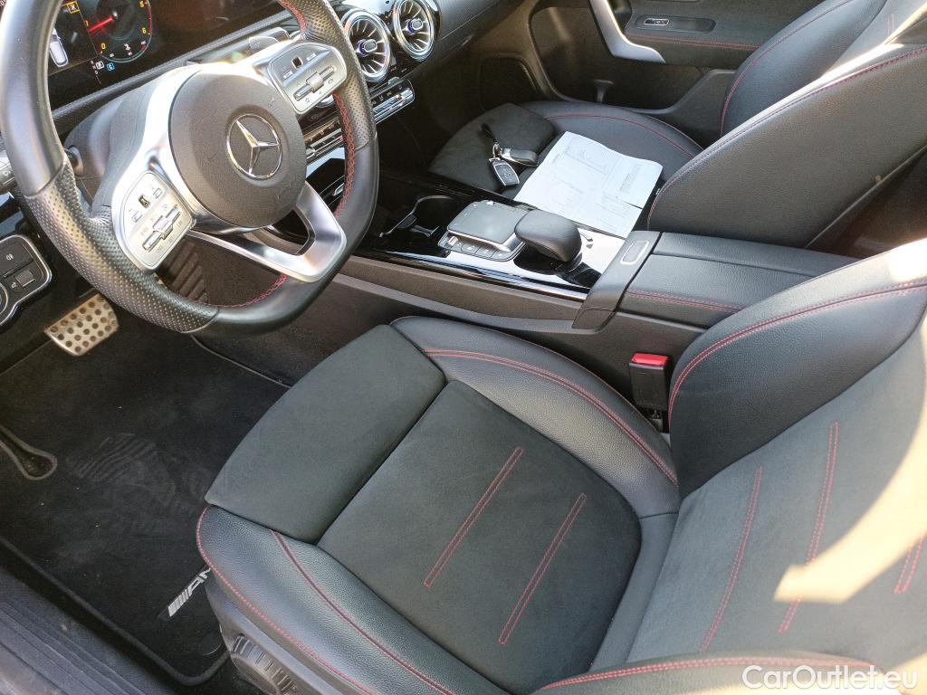  Mercedes  CLA-Klasse MERCEDES-BENZ CLA / 2019 / 5P / familiar CLA 220 D DCT Shooting Brake #16