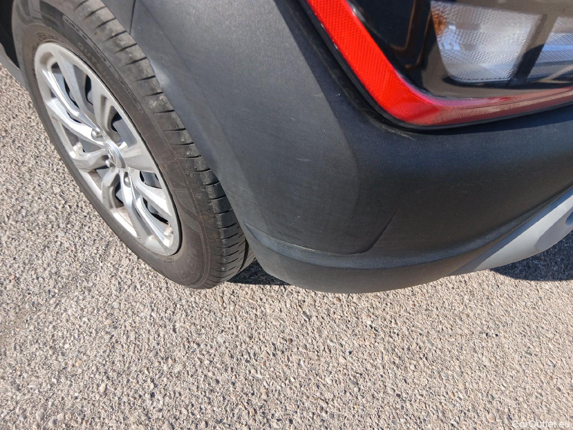  Hyundai  Konna HYUNDAI Kona / 5P / 1.0 TGDI Klass 4X2 110 CV #23