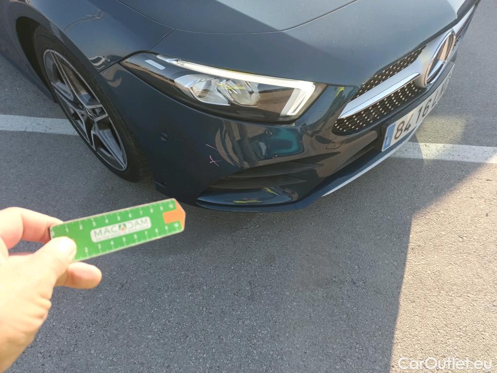  Mercedes  A-Klasse MERCEDES-BENZ Clase A / 2018 / 5P / berlina con portón A 200 #13