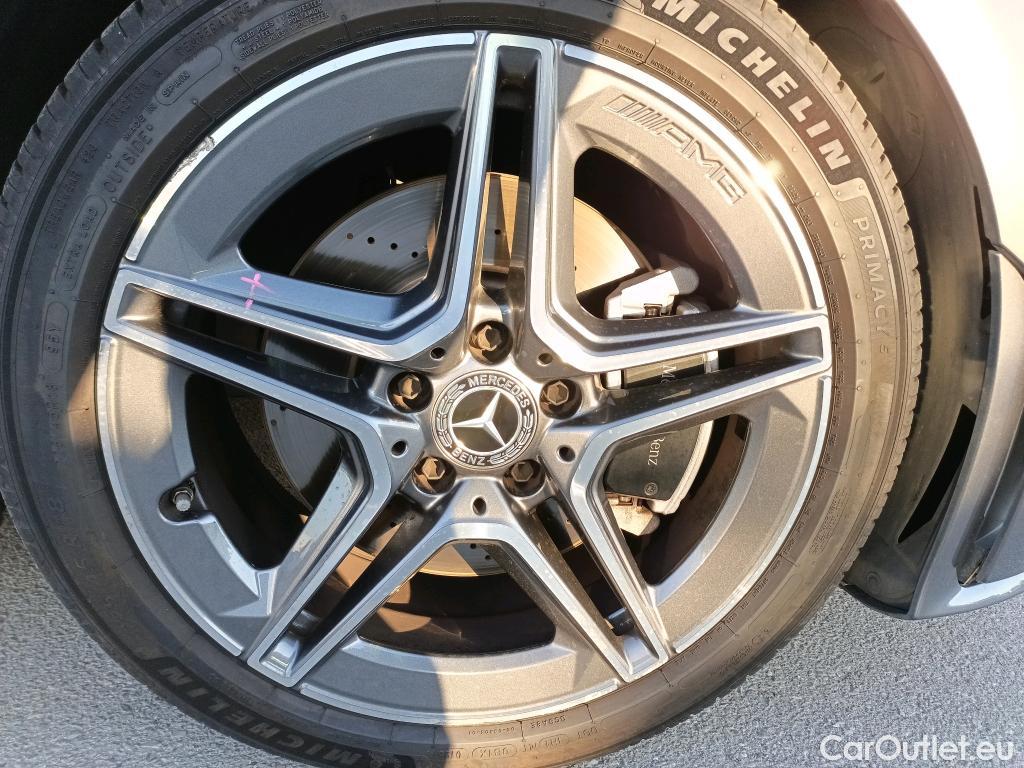  Mercedes  CLA-Klasse MERCEDES-BENZ CLA / 2019 / 5P / familiar CLA 220 D DCT Shooting Brake #4