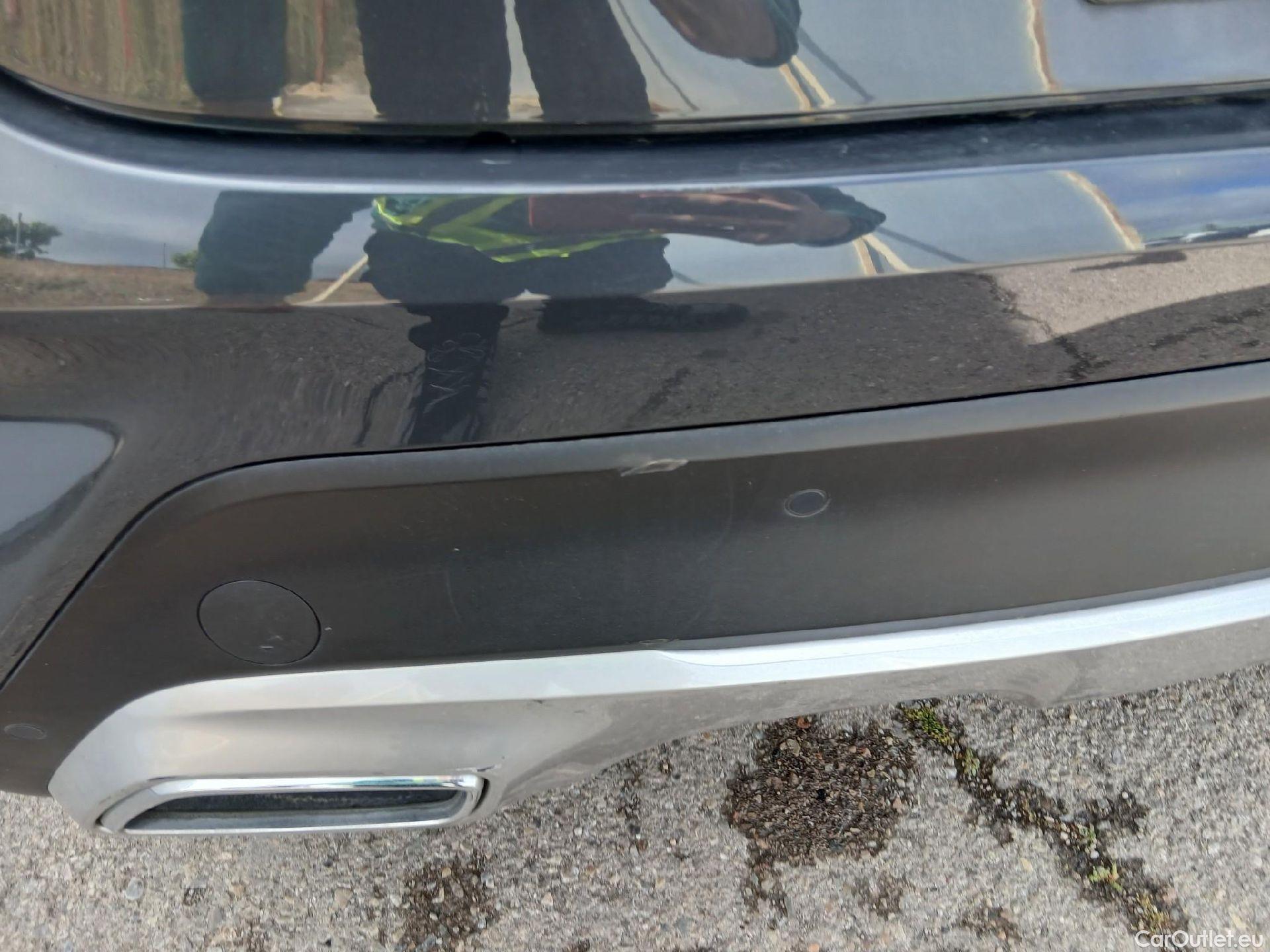  KIA  XCeed KIA  1.6 GDi PHEV 104kW (141CV) eDrive  #19