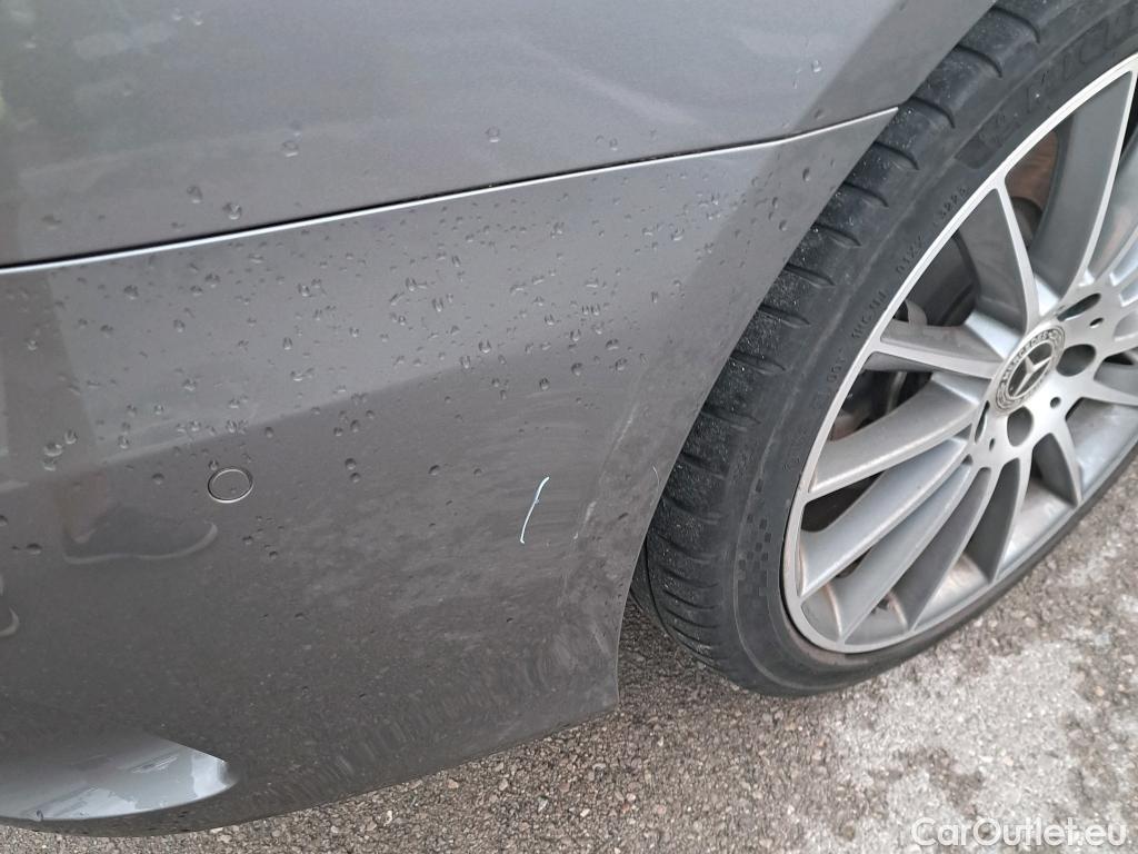  Mercedes  A-Klasse MERCEDES-BENZ Clase A / 2018 / 4P / sedán Sedán A 250 e #17