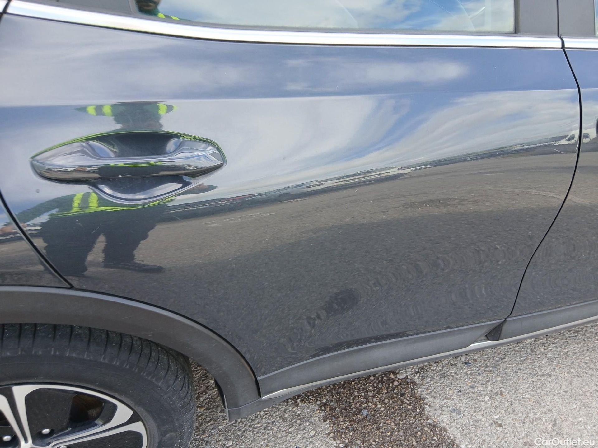  KIA  XCeed KIA  1.6 GDi PHEV 104kW (141CV) eDrive  #30