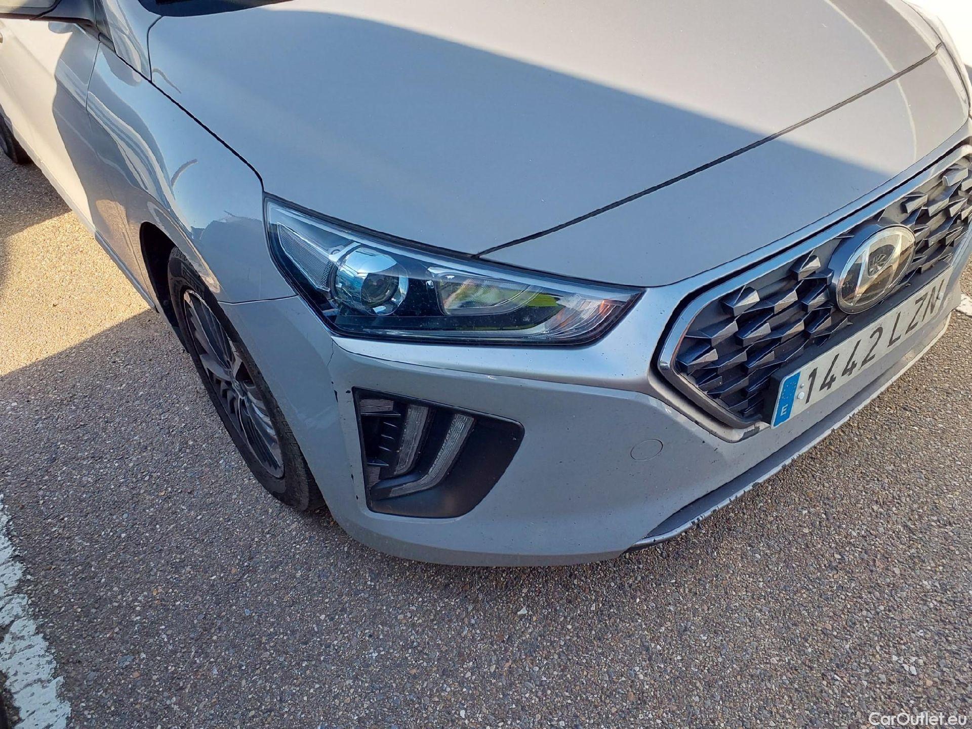  Hyundai   Ioniq HYUNDAI / 5P / 1.6 GDI PHEV Klass DCT 140 CV  #18