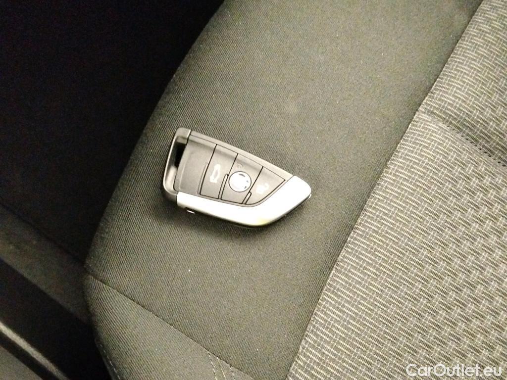  Bmw  X1 BMW  / 2019 / 5P / todoterreno sDrive18dA Corporate #3