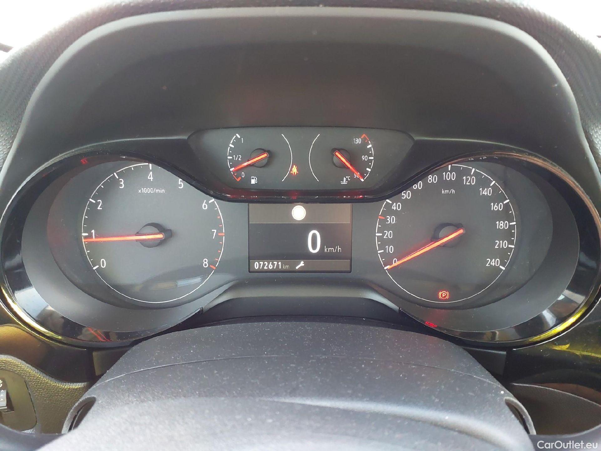  Opel  Corsa OPEL  / 2019 / 5P / berlina con portón 1.2T XHL 74kW (100CV) Edition (AC2) #4
