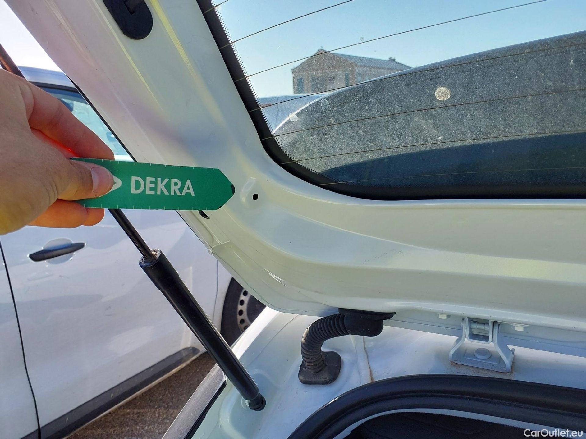  Opel  Corsa OPEL  / 2019 / 5P / berlina con portón 1.2T XHL 74kW (100CV) Edition (AC2) #1