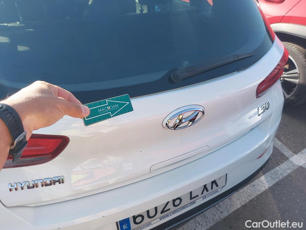  Hyundai  i30 HYUNDAI  / 2020 / 5P / berlina con portón 1.0 TGDI 48V Klass #1
