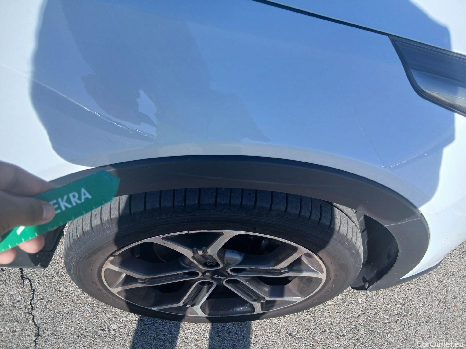  KIA  XCeed KIA  1.5 MHEV iMT Tech 160 CV #33