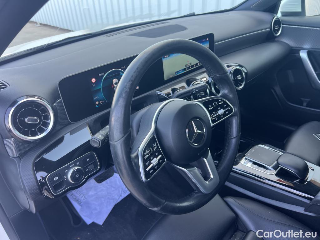  Mercedes  A-Klasse MERCEDES-BENZ Clase A / 5P / 180 d 110 CV #3