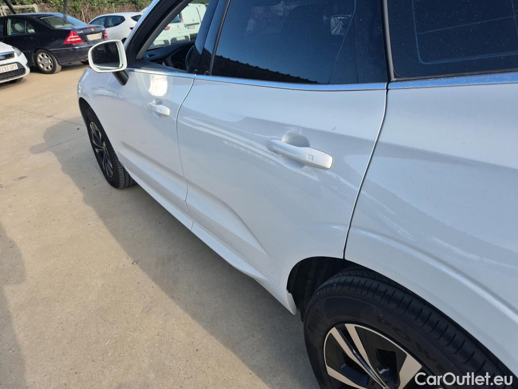  Volvo  XC60 VOLVO   2.0 B4 D AWD Momentum 200 CV #14