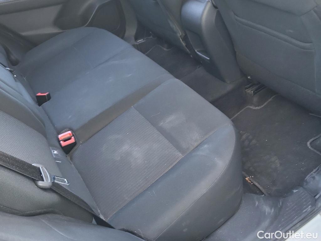  Nissan  Qashqai NISSAN  / 2021 / 5P / todoterreno DIG-T 103kW (140CV) mHEV 4x2 Acenta #6
