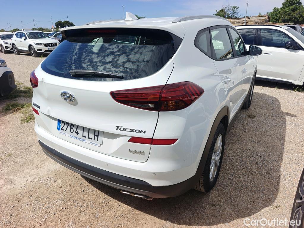  Hyundai  Tucson HYUNDAI  / 2018 / 5P / todoterreno 1.6 CRDI 85kW (116CV) 48V SLE 4X2(SP)(SL) #6