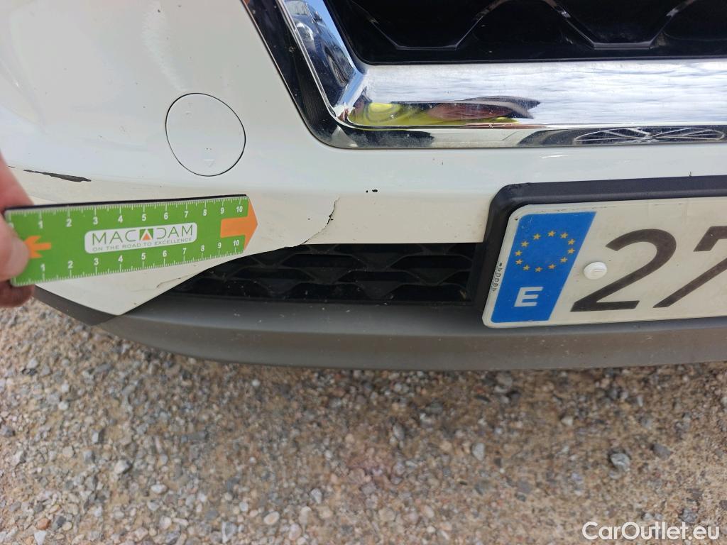  Hyundai  Tucson HYUNDAI  / 2018 / 5P / todoterreno 1.6 CRDI 85kW (116CV) 48V SLE 4X2(SP)(SL) #14