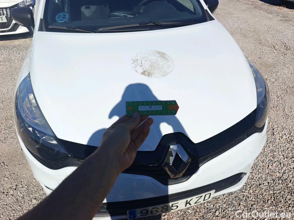  Renault  Clio RENAULT  / 2016 / 5P / berlina con portón Business dCi 55kW (75CV) -18 #15