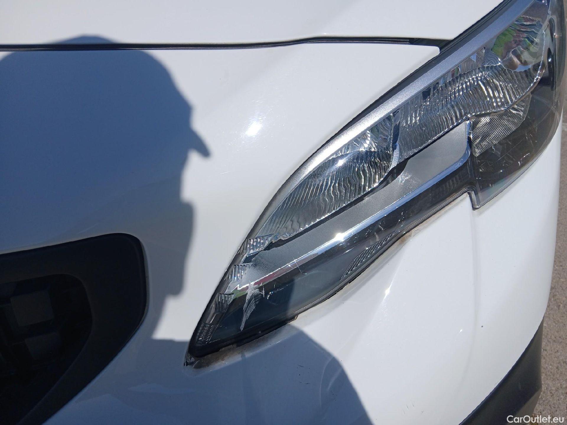  Peugeot  Expert PEUGEOT  / 2016 / 4P / furgón Furgón Premium 1.5 BlueHDi 120 Standard #12