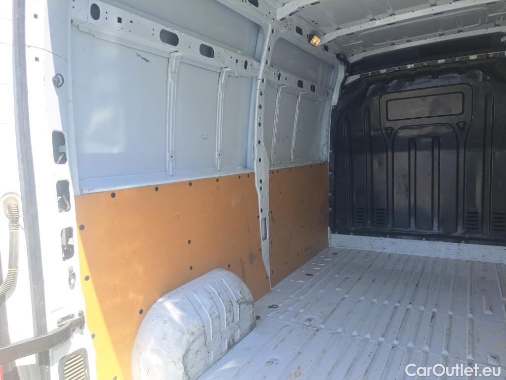  Opel  Movano OPEL  / 2019 / 4P / furgón 2.3 CDTI S/S 110kW (150CV) L2 H2 F 3.5t #15