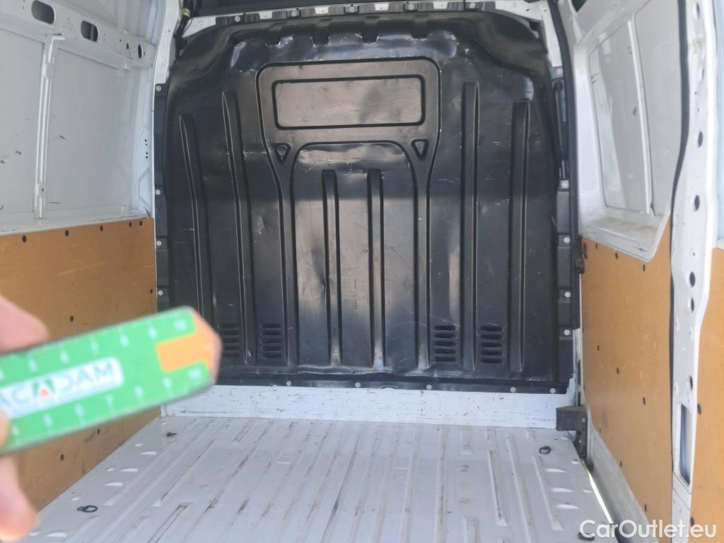  Opel  Movano OPEL  / 2019 / 4P / furgón 2.3 CDTI S/S 110kW (150CV) L2 H2 F 3.5t #39