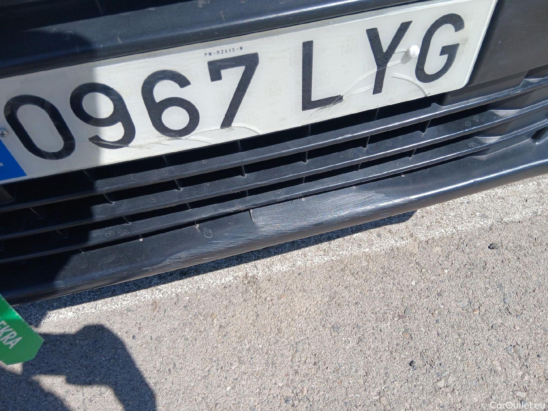  Peugeot  Expert PEUGEOT  / 2016 / 4P / furgón Furgón Premium 1.5 BlueHDi 120 Standard #6