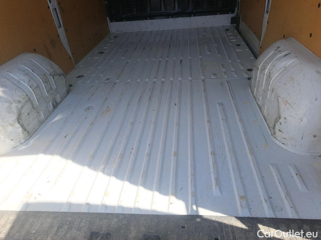  Opel  Movano OPEL  / 2019 / 4P / furgón 2.3 CDTI S/S 110kW (150CV) L2 H2 F 3.5t #16