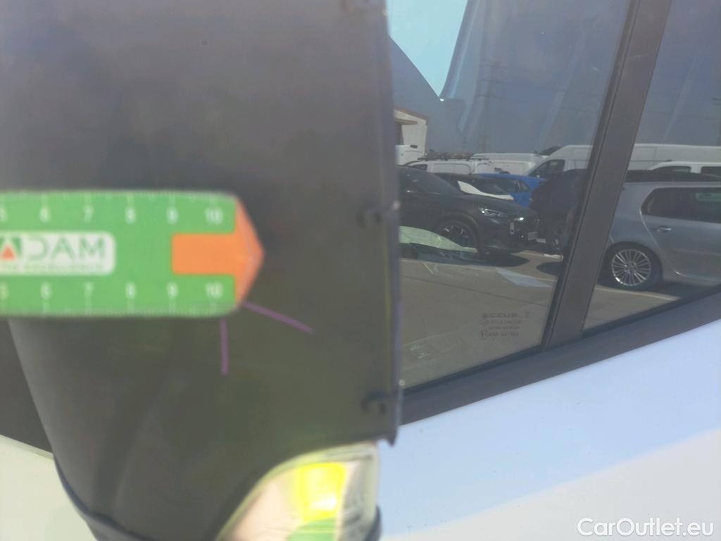  Opel  Movano OPEL  / 2019 / 4P / furgón 2.3 CDTI S/S 110kW (150CV) L2 H2 F 3.5t #8