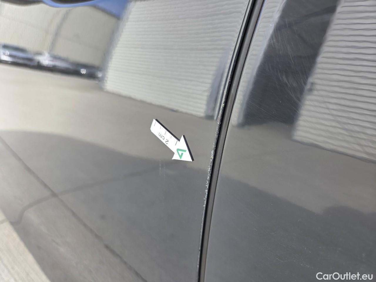  Volkswagen  Golf  Life 1.0 TSI #5