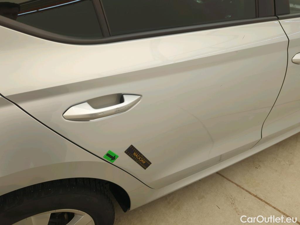  Skoda  Octavia 1.5 TSI 150CP Ambition #9