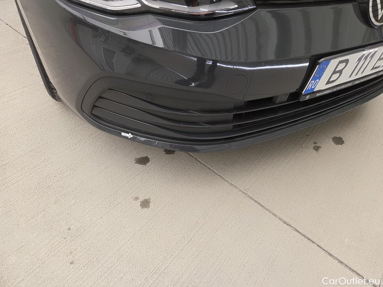 Volkswagen  Golf  Life 1.0 TSI #8