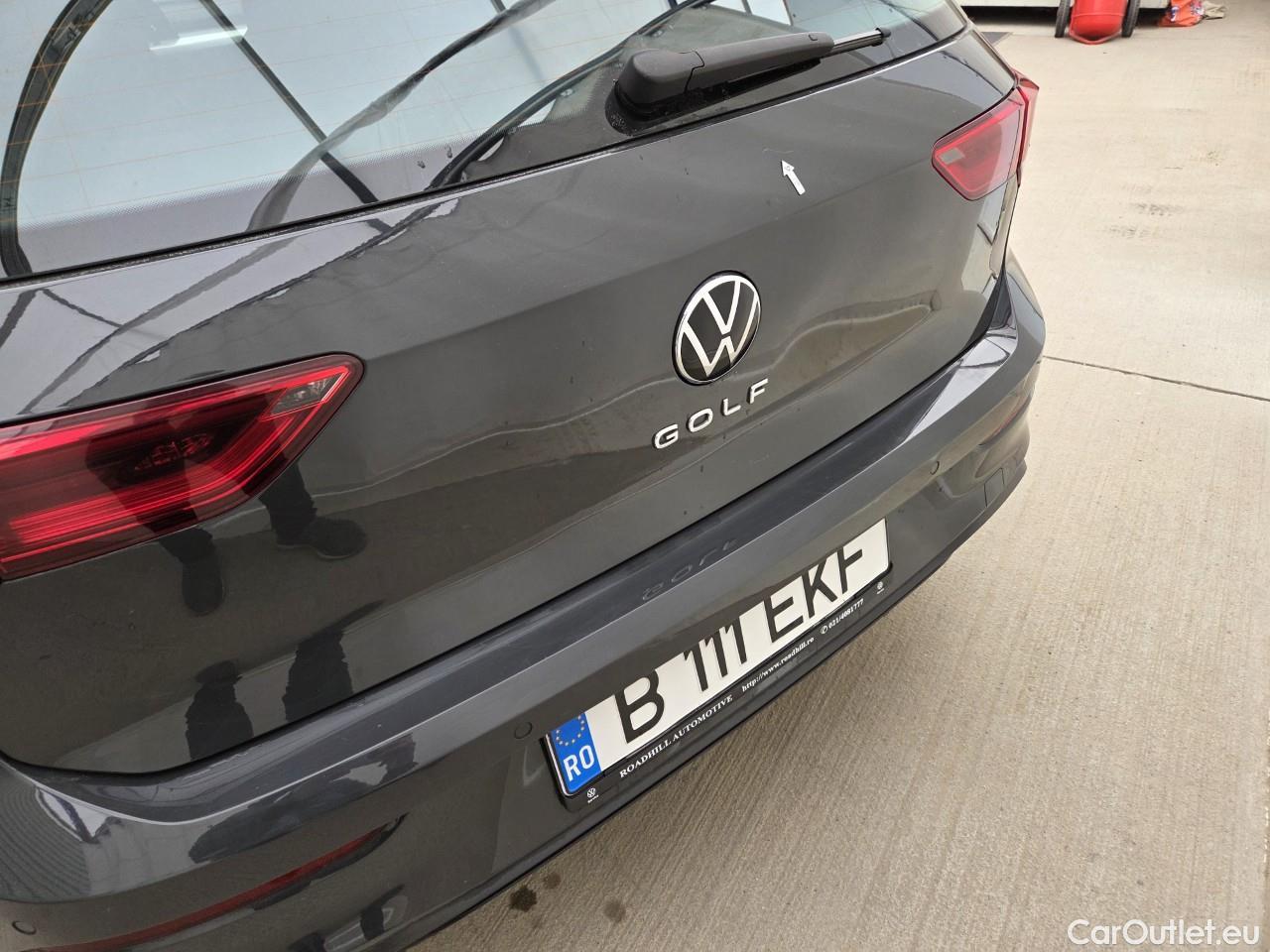  Volkswagen  Golf  Life 1.0 TSI #41