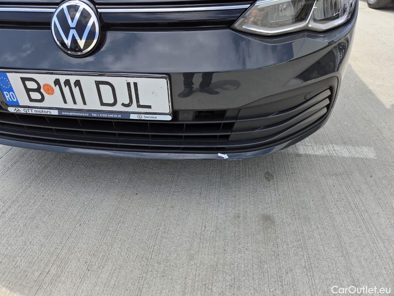  Volkswagen  Golf  Life 1.0 TSI #8