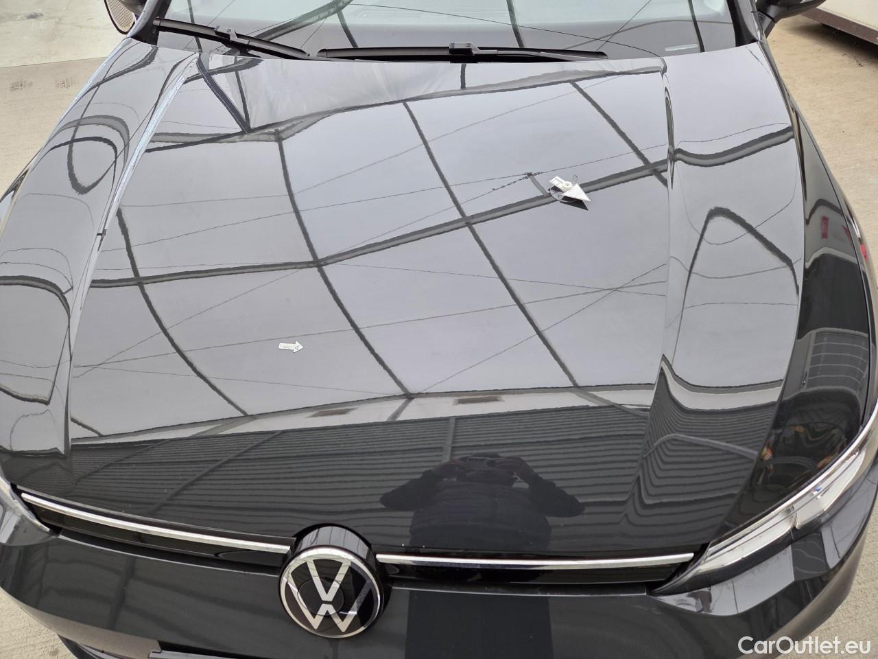  Volkswagen  Golf  Life 1.0 TSI #20
