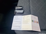  Volkswagen  Golf  Life 1.0 TSI #8