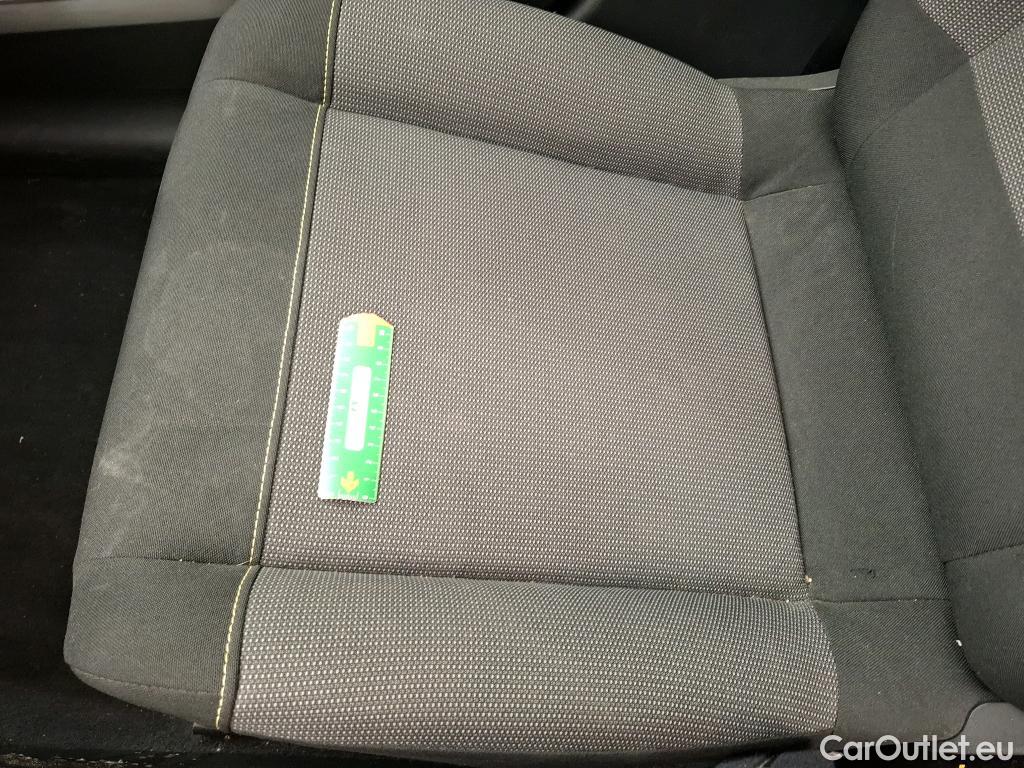  Citroen  C3  Feel Business 1.2 PureTech 80CV BVM5 E6d #17