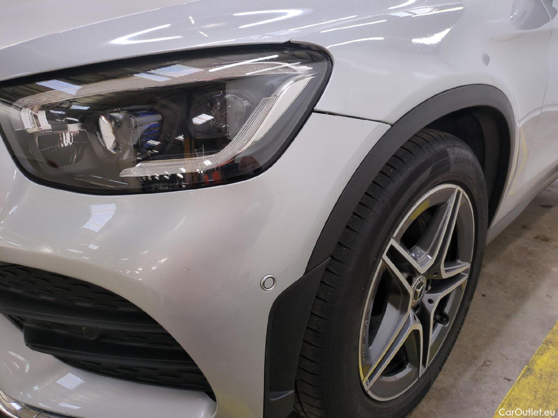  Mercedes  G-Klasee MERCEDES-BENZ GLC / 2019 / 5P / SUV GLC 220 d AMG Line 4Matic #14