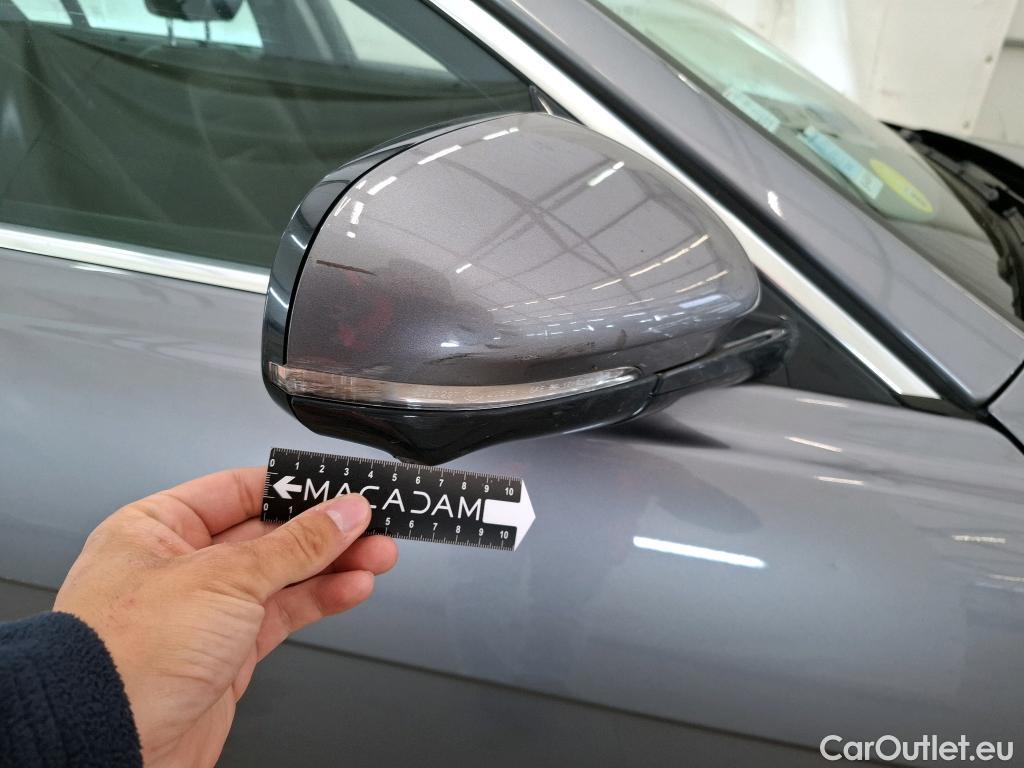  Jaguar  XF JAGUAR XE / 2019 / 4P / Berline D180 S STANDARD AUTO #45