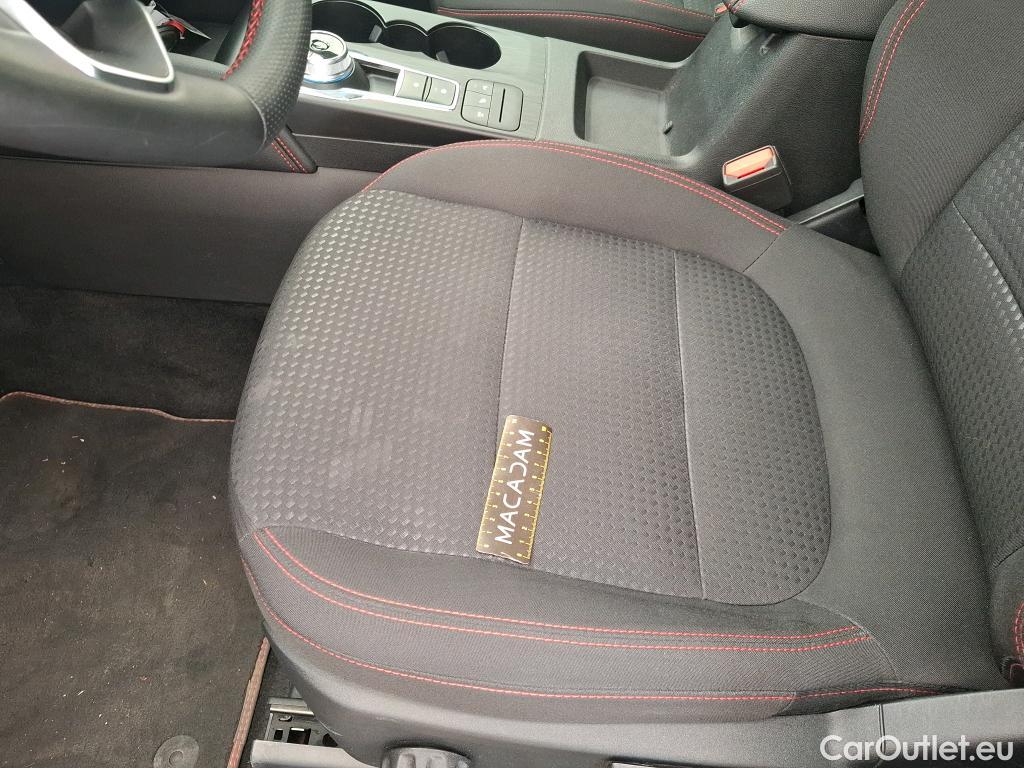  Ford  Kuga FORD  / 2019 / 5P / SUV 2.5 190 Hybrid FlexiFuel Pshif ST-Line B #8