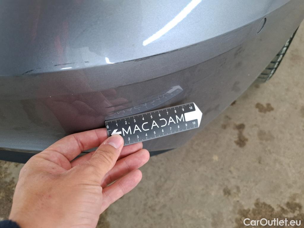  Jaguar  XF JAGUAR XE / 2019 / 4P / Berline D180 S STANDARD AUTO #15
